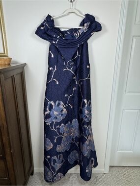 Teri Jon Rickie Freeman Navy Floral Brocade Off Shoulder Formal Gown Size 16 NWT